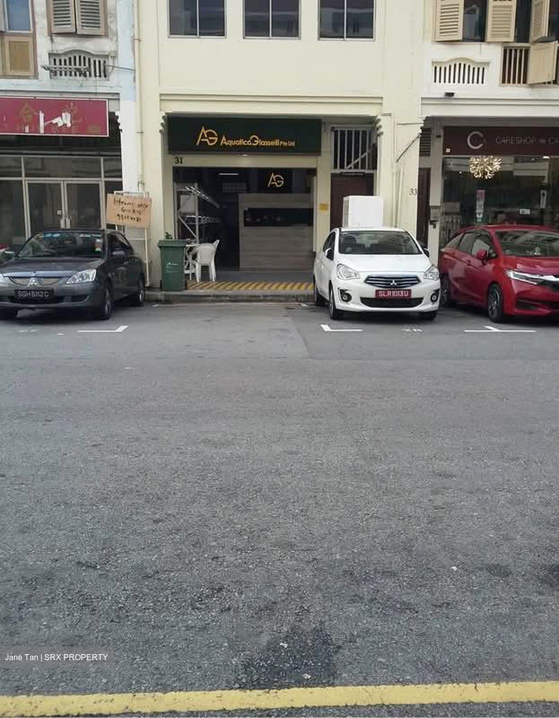 Hamilton Road (D8), Retail #608698381